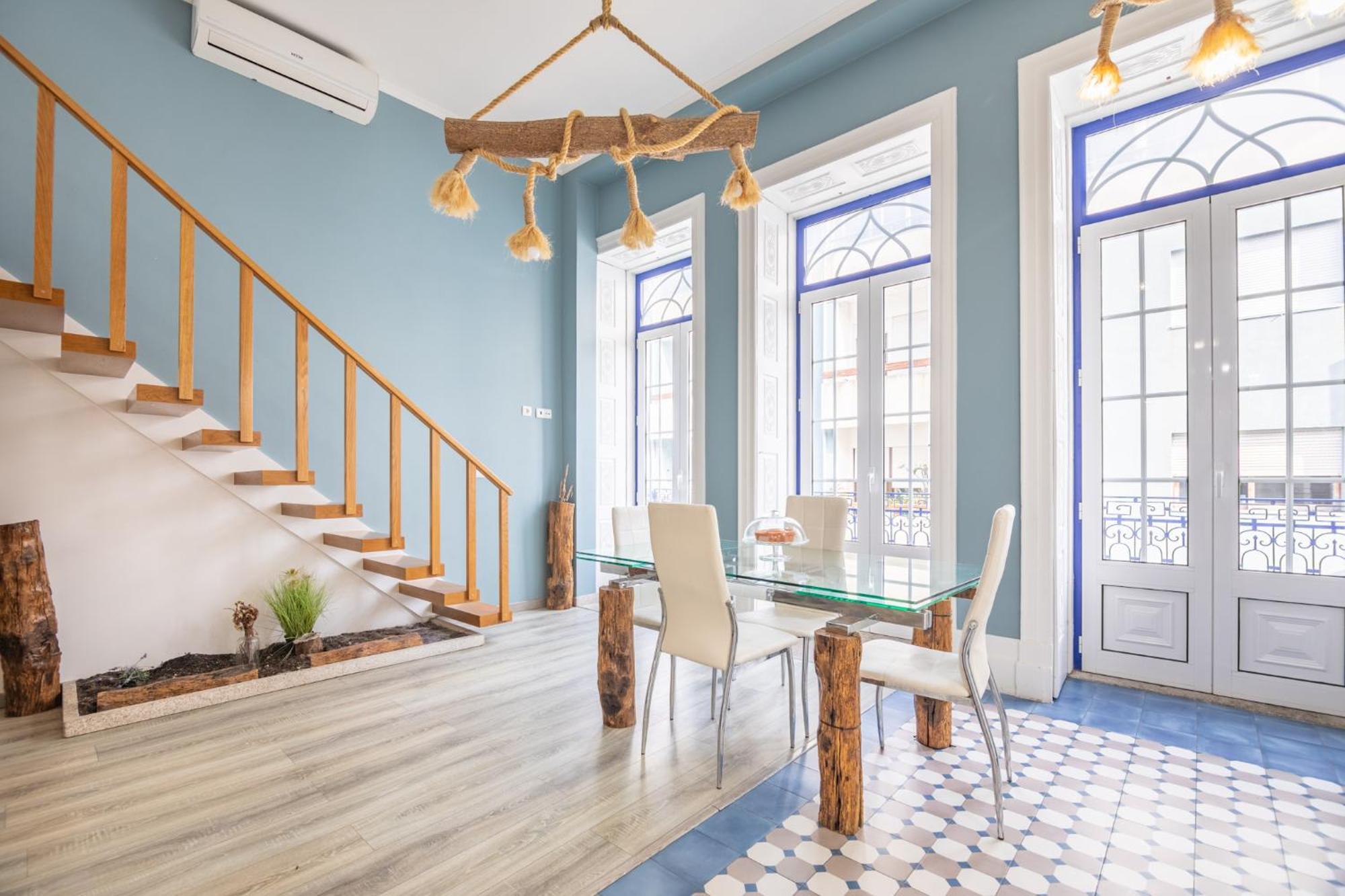 Deluxe Spacious Flats W Mezzanine By Host Wise Apartment Porto Room photo