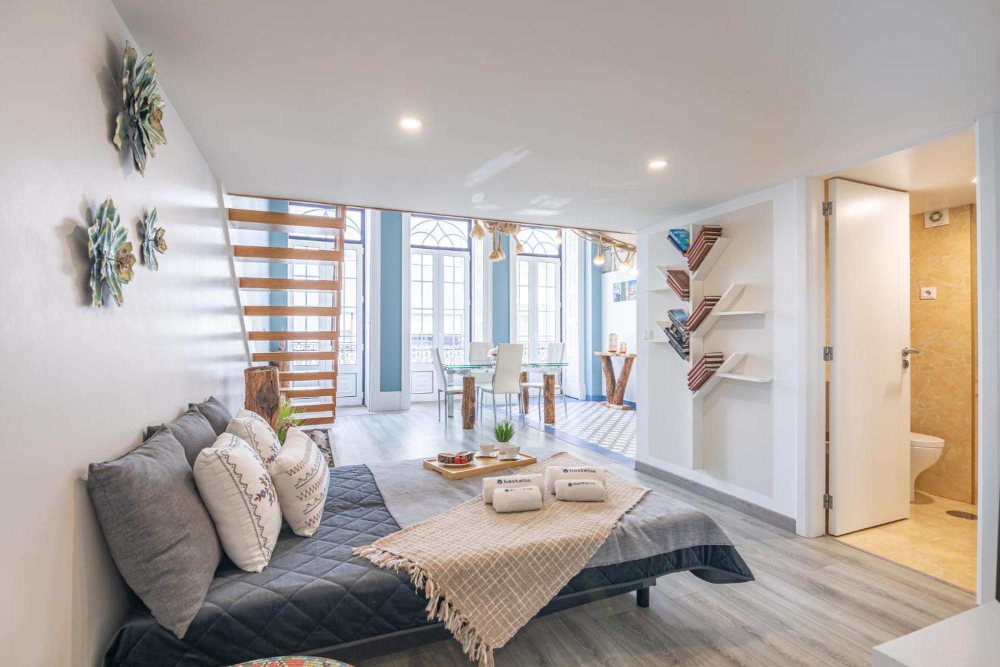 Deluxe Spacious Flats W Mezzanine By Host Wise Apartment Porto Room photo